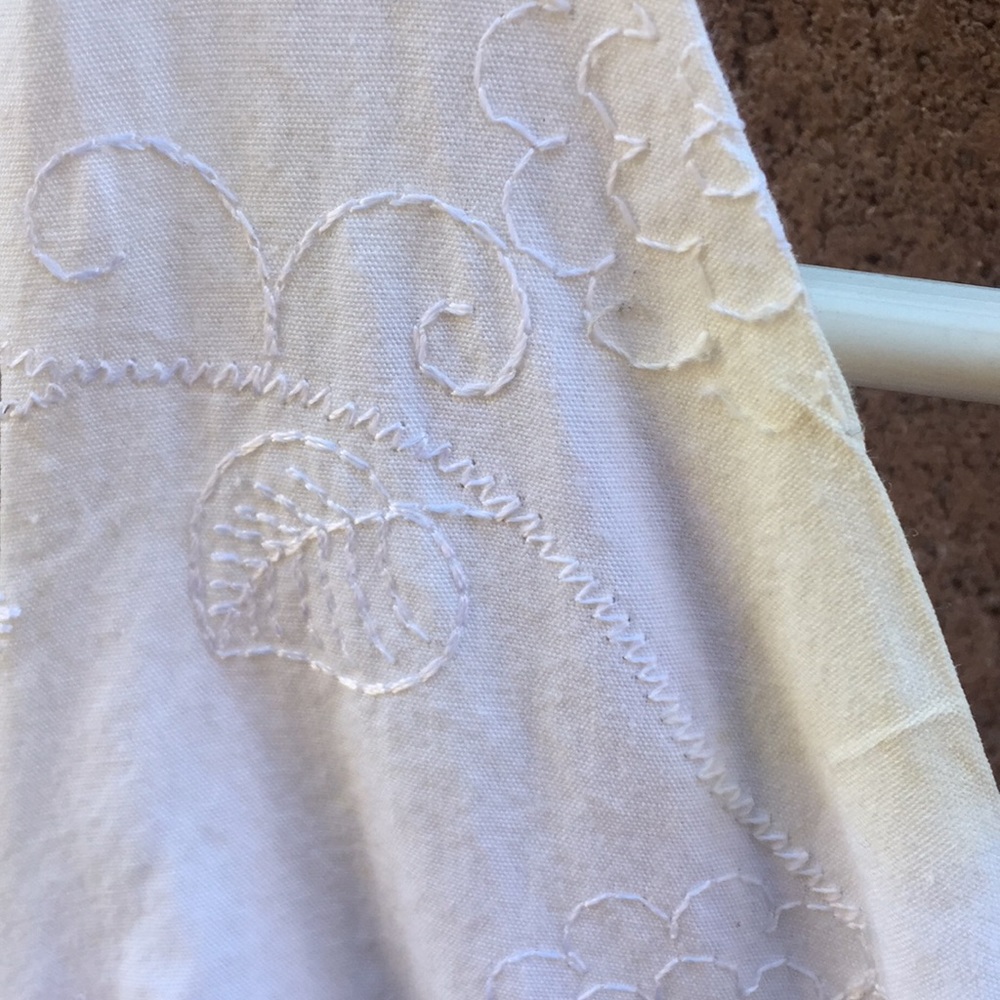 White American rag Tucson dress in medium - Picture 9 of 12